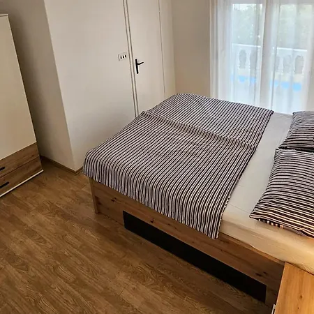 Lägenhet Lovely In Rab With Wifi Rab Town