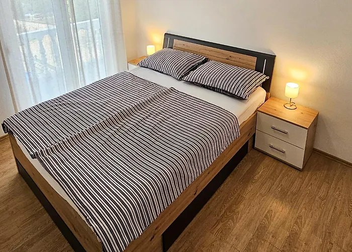 Lovely In Rab With Wifi *